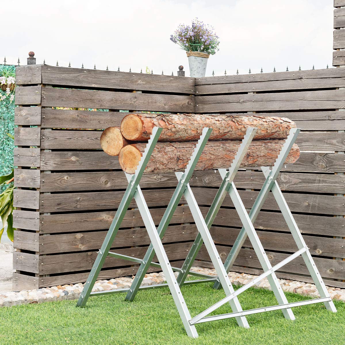 Heavy-Duty Metal Sawhorse Stand with 100 kg Capacity and Notched Saw Teeth for Wood-Cutting