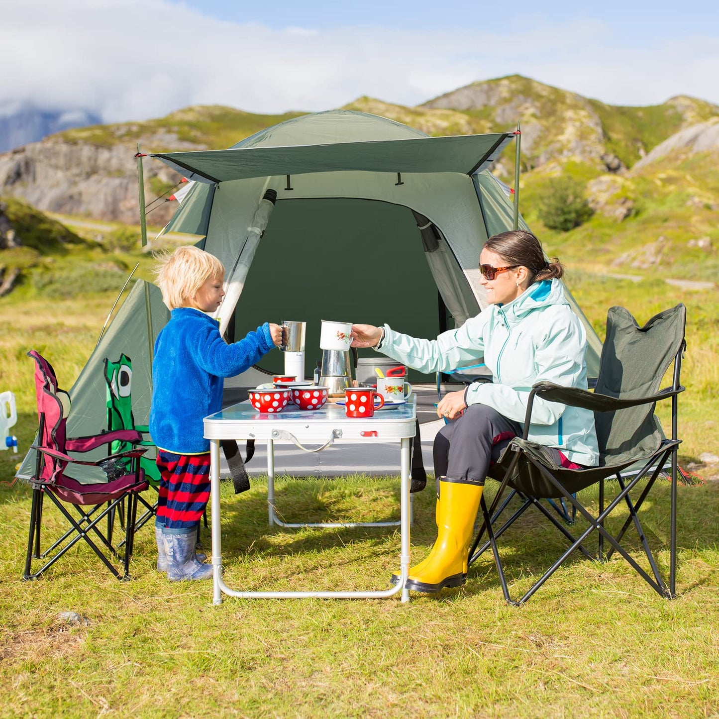 Camping Tent for 4-6 Persons With Front Porch & Back Vestibule